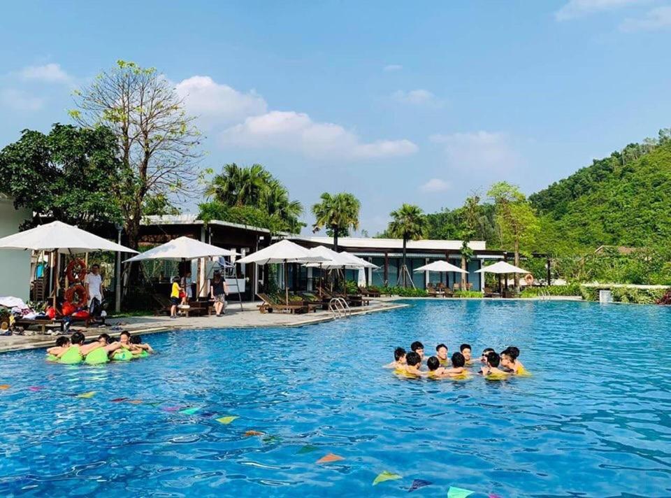 Xanh Villas Resort & Spa Luxury Hanoi Esterno foto